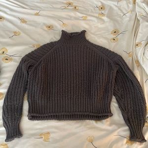 Knitted H&M Cropped Turtleneck Sweater